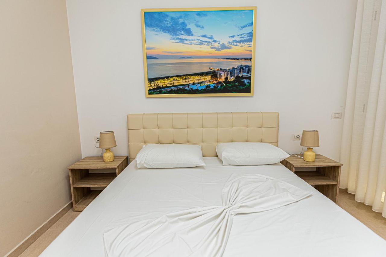 Jordan'S Hotel Vlorë Extérieur photo