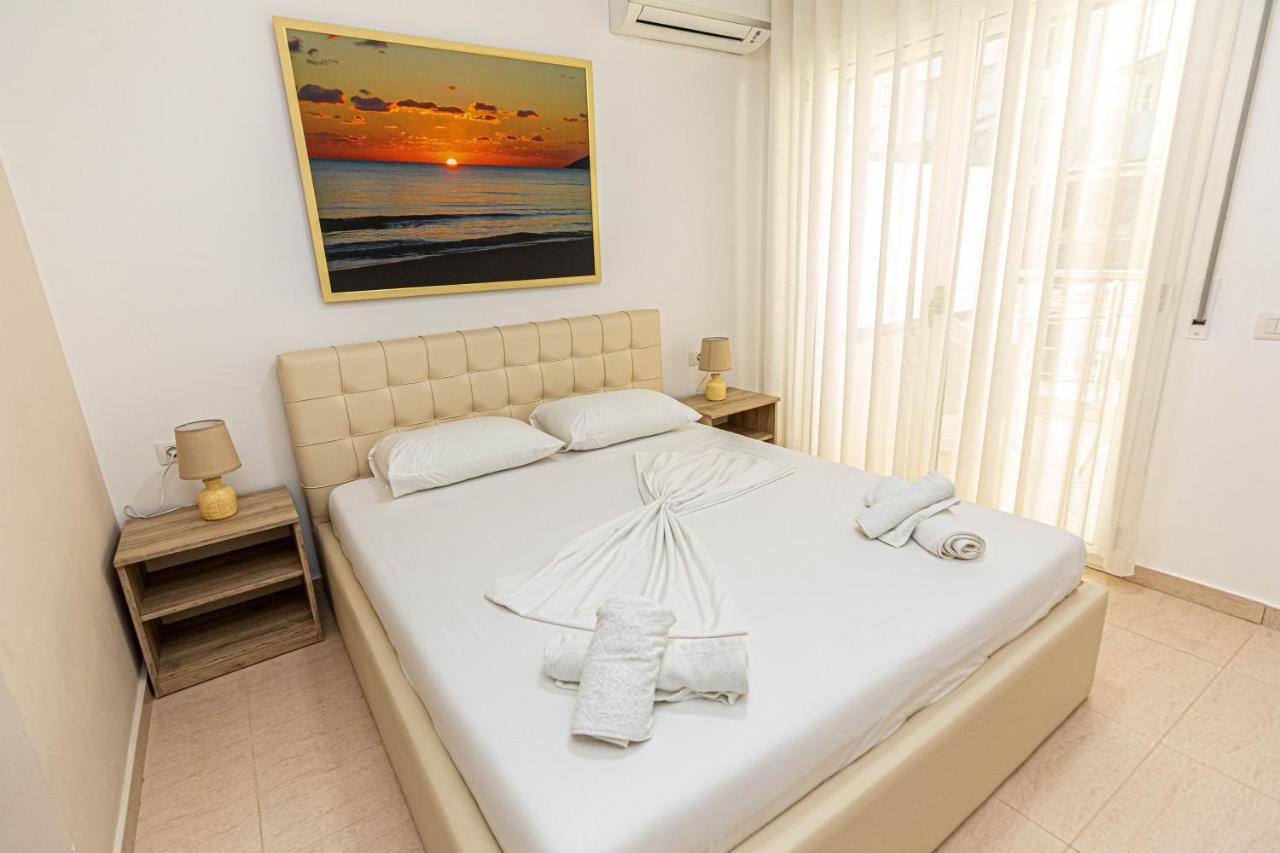 Jordan'S Hotel Vlorë Extérieur photo