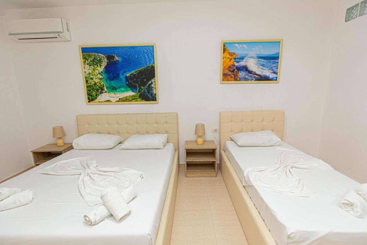 Jordan'S Hotel Vlorë Extérieur photo