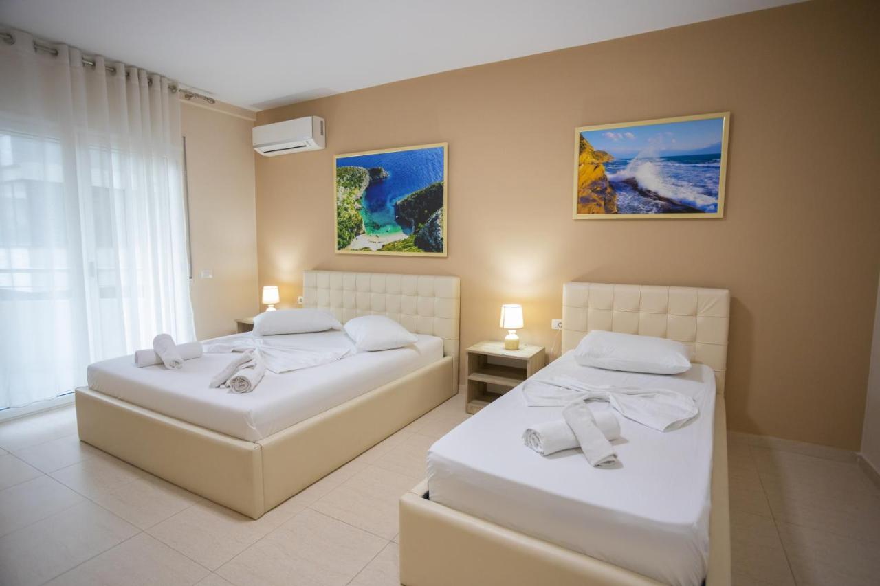 Jordan'S Hotel Vlorë Extérieur photo